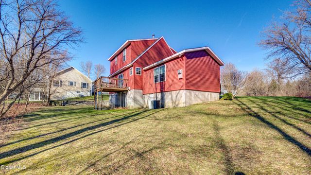 16 Breckenridge Drive, Johnstown, NY 12095