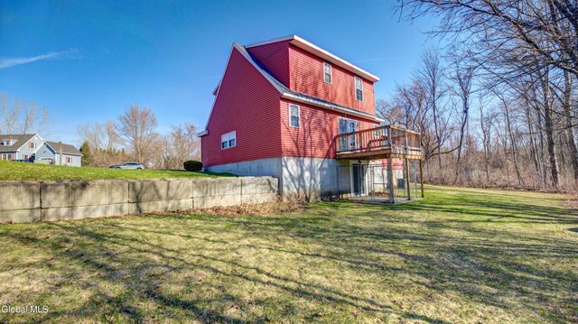 16 Breckenridge Drive, Johnstown, NY 12095