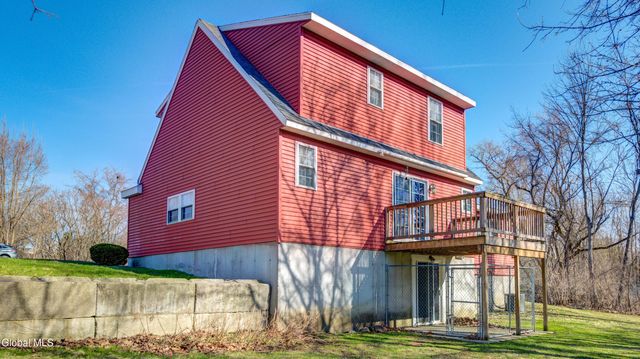 16 Breckenridge Drive, Johnstown, NY 12095
