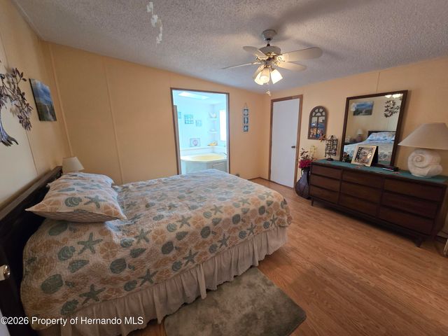 9175 Denmarsh Drive, Brooksville, FL 34613