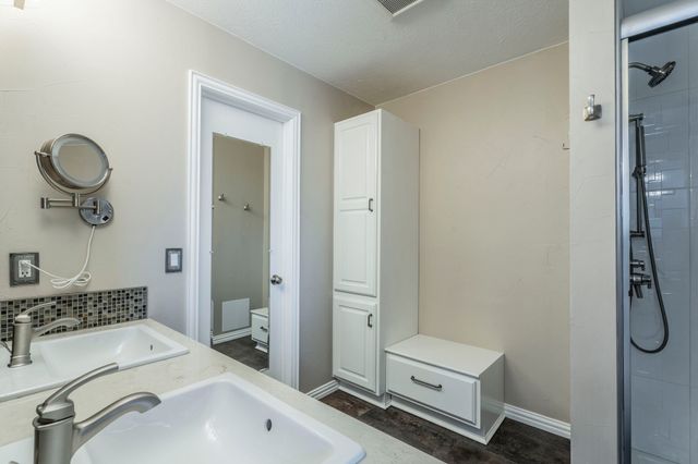 3300 Wells Drive, Plano, TX 75093