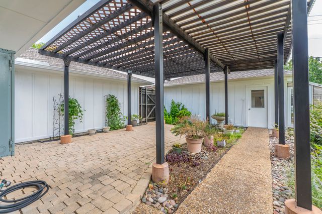 3300 Wells Drive, Plano, TX 75093
