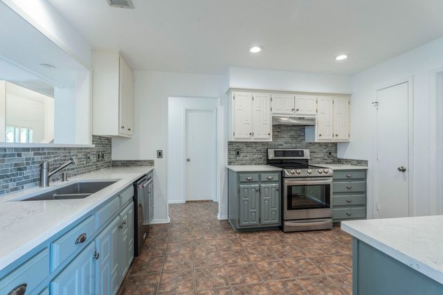 3300 Wells Drive, Plano, TX 75093
