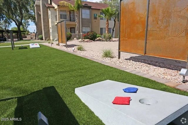 250 S ELIZABETH Way A2, Chandler, AZ 85225