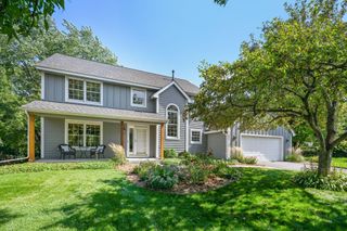 4027 Camberwell Drive N, Eagan, MN 55123