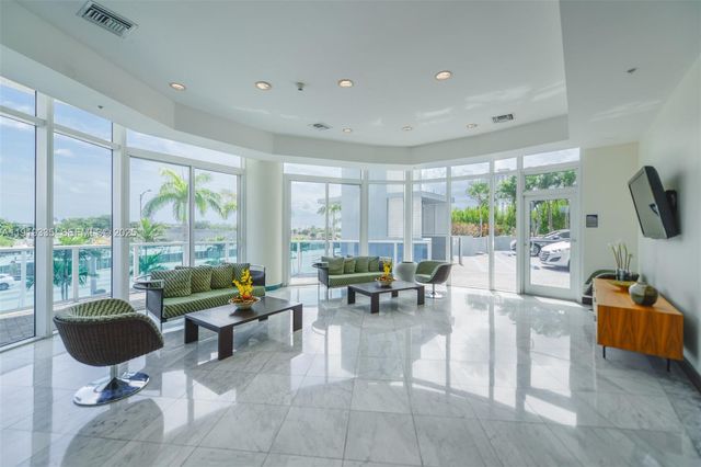 1881 79th St Cswy 2004, North Bay Village, FL 33141