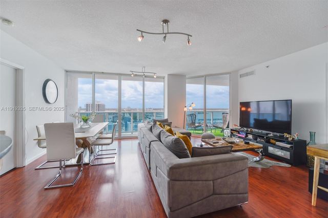 1881 79th St Cswy 2004, North Bay Village, FL 33141