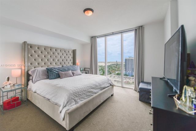 1881 79th St Cswy 2004, North Bay Village, FL 33141