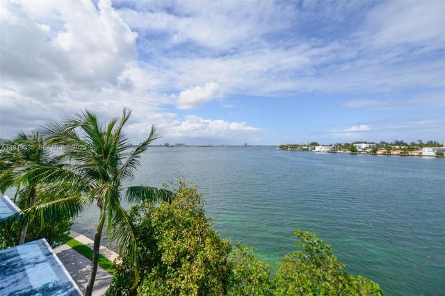 1881 79th St Cswy 2004, North Bay Village, FL 33141