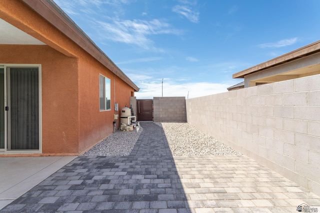 3774 E Eric Salazar Pl, San Luis, AZ 85336