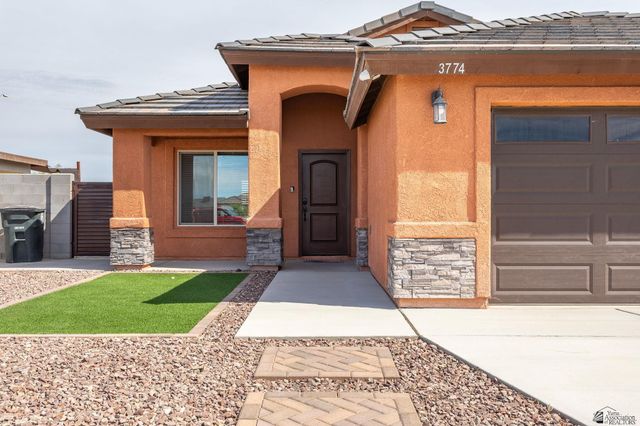3774 E Eric Salazar Pl, San Luis, AZ 85336