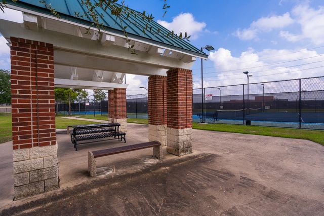 3602 Sunburst Drive, Manvel, TX 77578