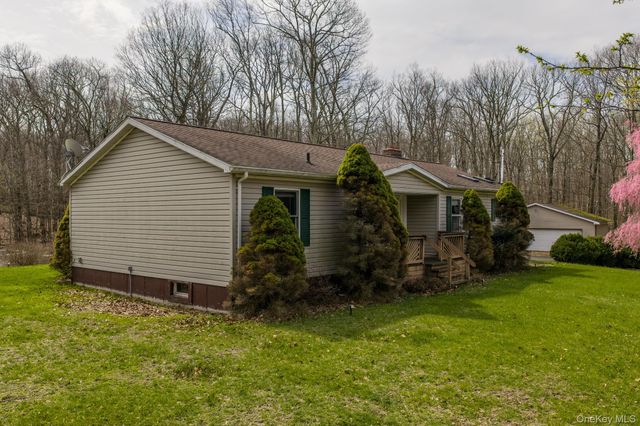 264 Mountain Road, Port Jervis, NY 12771