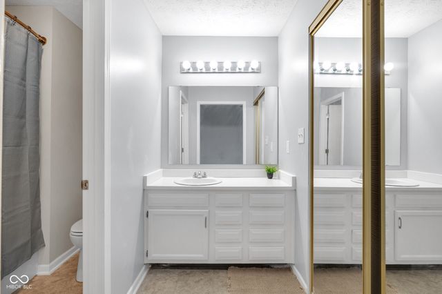 9213 Sea Pine Lane, Indianapolis, IN 46250