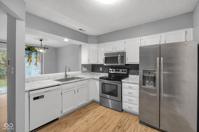 9213 Sea Pine Lane, Indianapolis, IN 46250