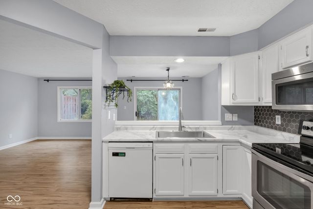 9213 Sea Pine Lane, Indianapolis, IN 46250