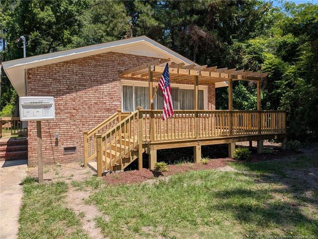 808 Weiss Avenue, Fayetteville, NC 28305