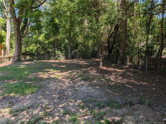 808 Weiss Avenue, Fayetteville, NC 28305