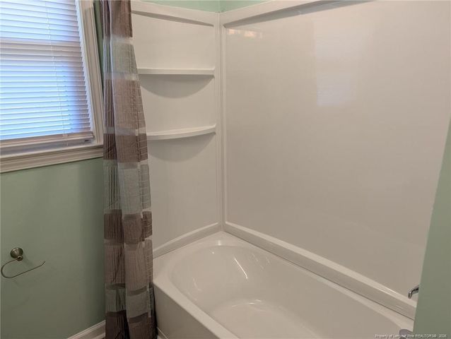 808 Weiss Avenue, Fayetteville, NC 28305