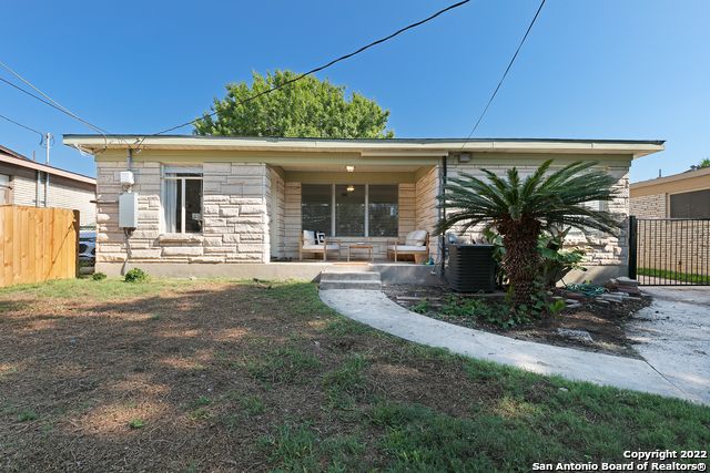 534 Cosgrove St, San Antonio, TX 78210