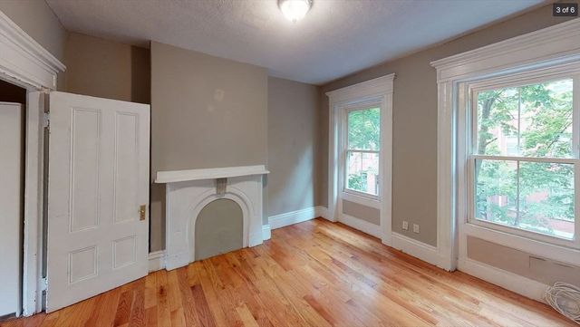 35 Dwight St. 2, Boston, MA 02118