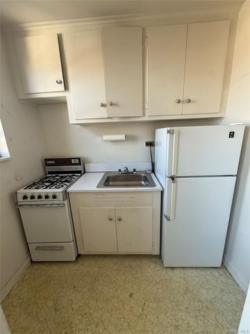 67-25 Clyde Street 7H, Forest Hills, NY 11375