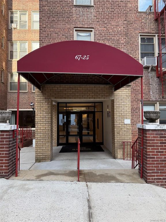 67-25 Clyde Street 7H, Forest Hills, NY 11375