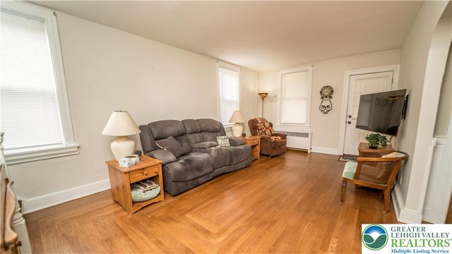 4070 Jacksonville Road, Bethlehem City, PA 18017