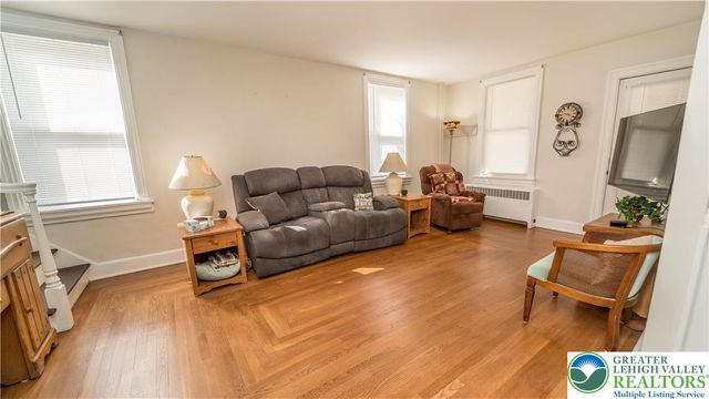 4070 Jacksonville Road, Bethlehem City, PA 18017