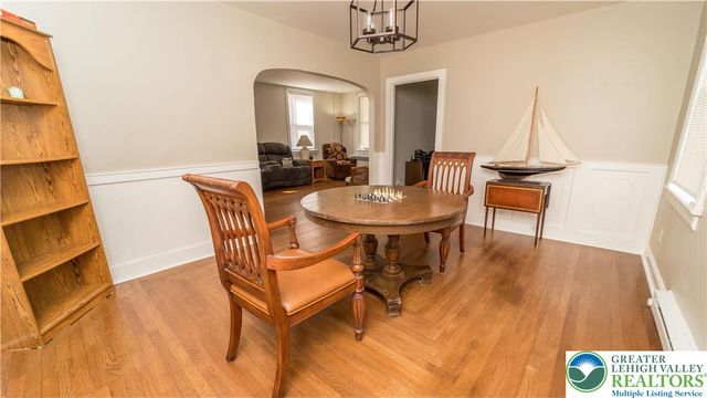 4070 Jacksonville Road, Bethlehem City, PA 18017