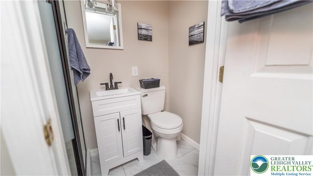 4070 Jacksonville Road, Bethlehem City, PA 18017