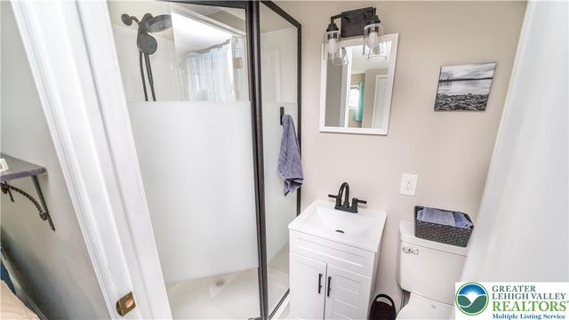 4070 Jacksonville Road, Bethlehem City, PA 18017