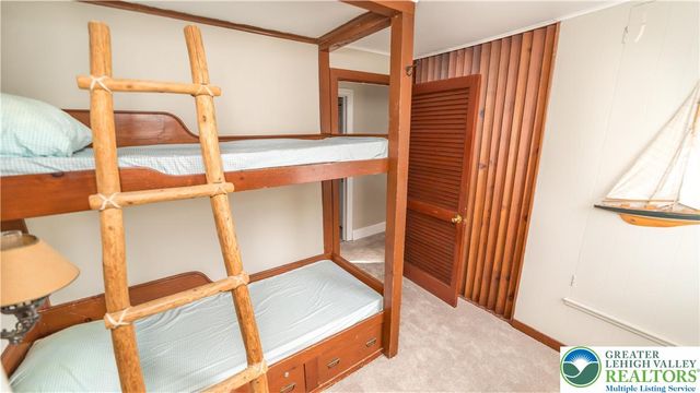 4070 Jacksonville Road, Bethlehem City, PA 18017