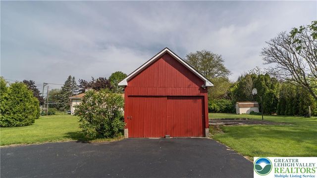 4070 Jacksonville Road, Bethlehem City, PA 18017