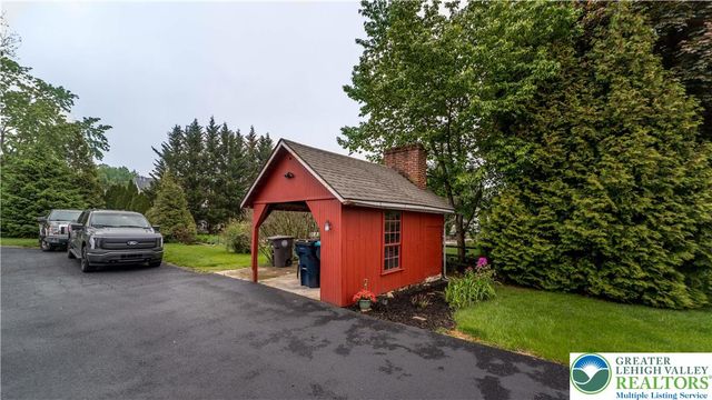 4070 Jacksonville Road, Bethlehem City, PA 18017