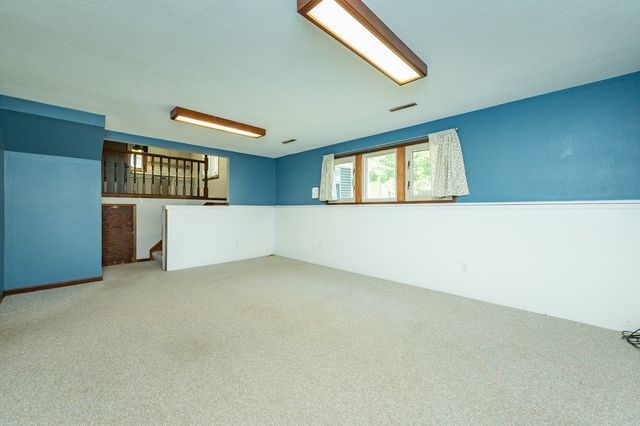 1103 4th Street NW, Altoona, IA 50009