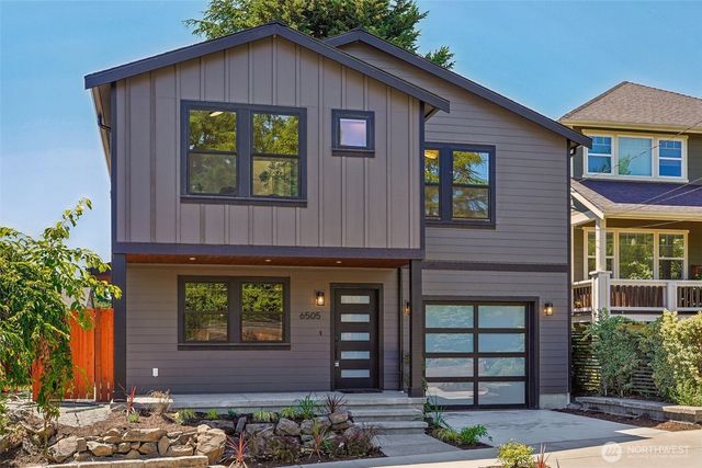 6505 44th Avenue NE, Seattle, WA 98115