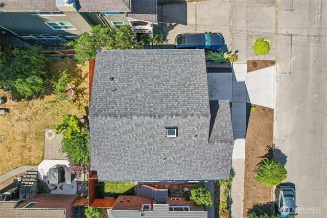 6505 44th Avenue NE, Seattle, WA 98115