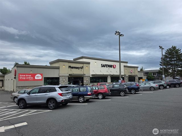 6505 44th Avenue NE, Seattle, WA 98115
