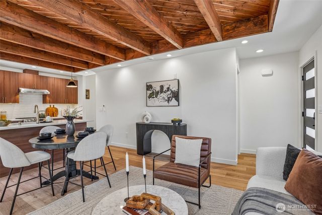 6505 44th Avenue NE, Seattle, WA 98115