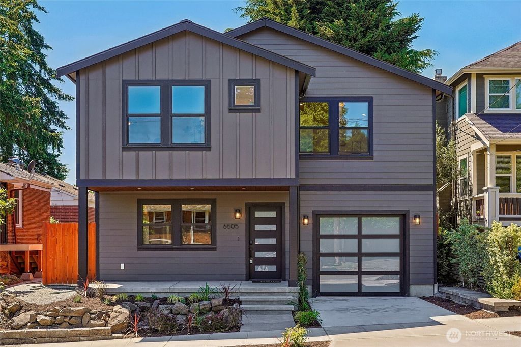 6505 44th Avenue NE, Seattle, WA 98115