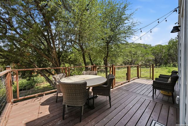 713 Firefly Dr, Canyon Lake, TX 78133