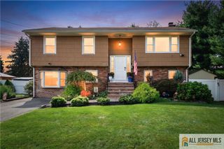 260 Pearl Place, South Plainfield, NJ 07080
