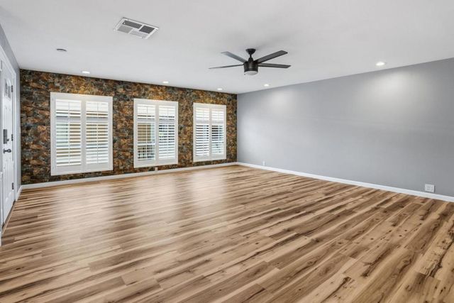 429 Millpond Drive, San Jose, CA 95125