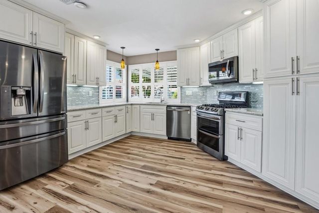 429 Millpond Drive, San Jose, CA 95125