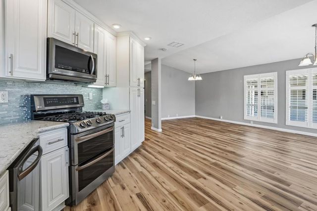 429 Millpond Drive, San Jose, CA 95125