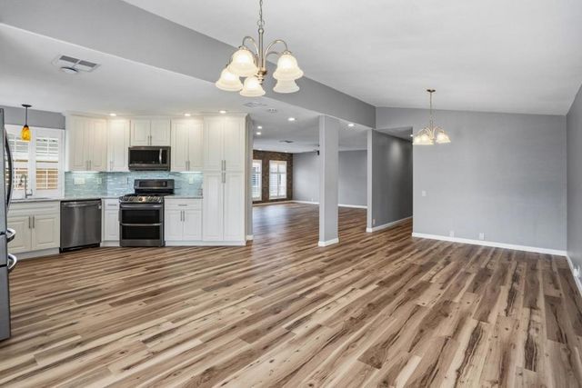 429 Millpond Drive, San Jose, CA 95125