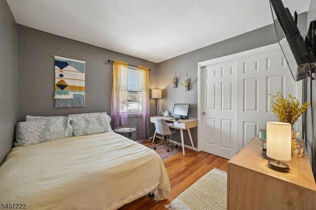 49 New York Ave, Jefferson Twp., NJ 07849