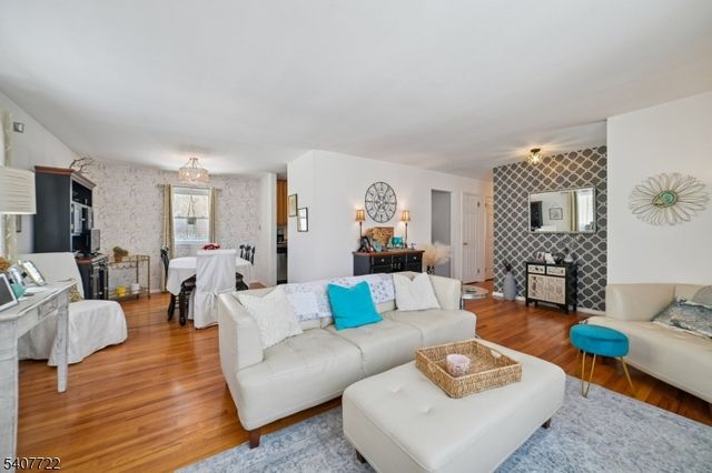 49 New York Ave, Jefferson Twp., NJ 07849