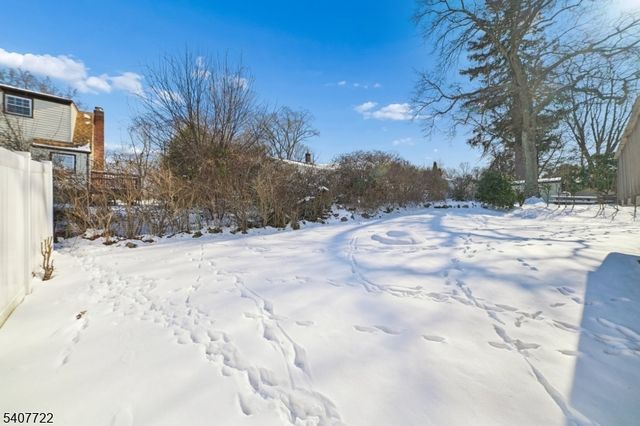 49 New York Ave, Jefferson Twp., NJ 07849